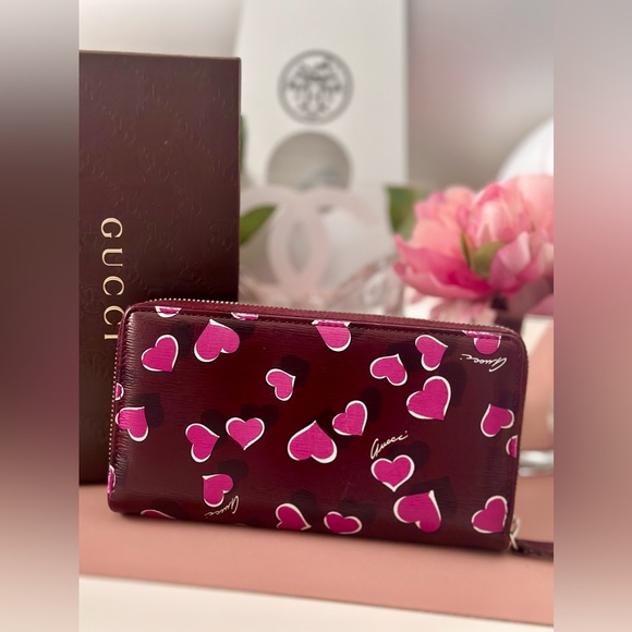 πPink GUCCI Zippy Wallet BETTY Heart Beatπ - Picture 3 of 13
